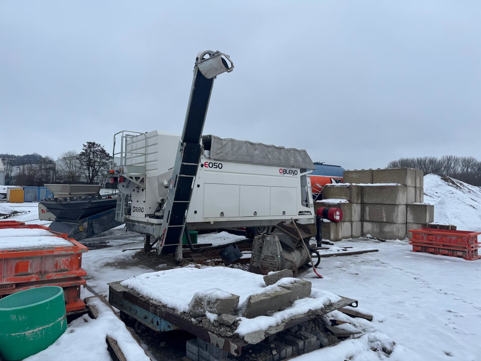 BLENDPLANTS mobile Betonmischanlage E050 