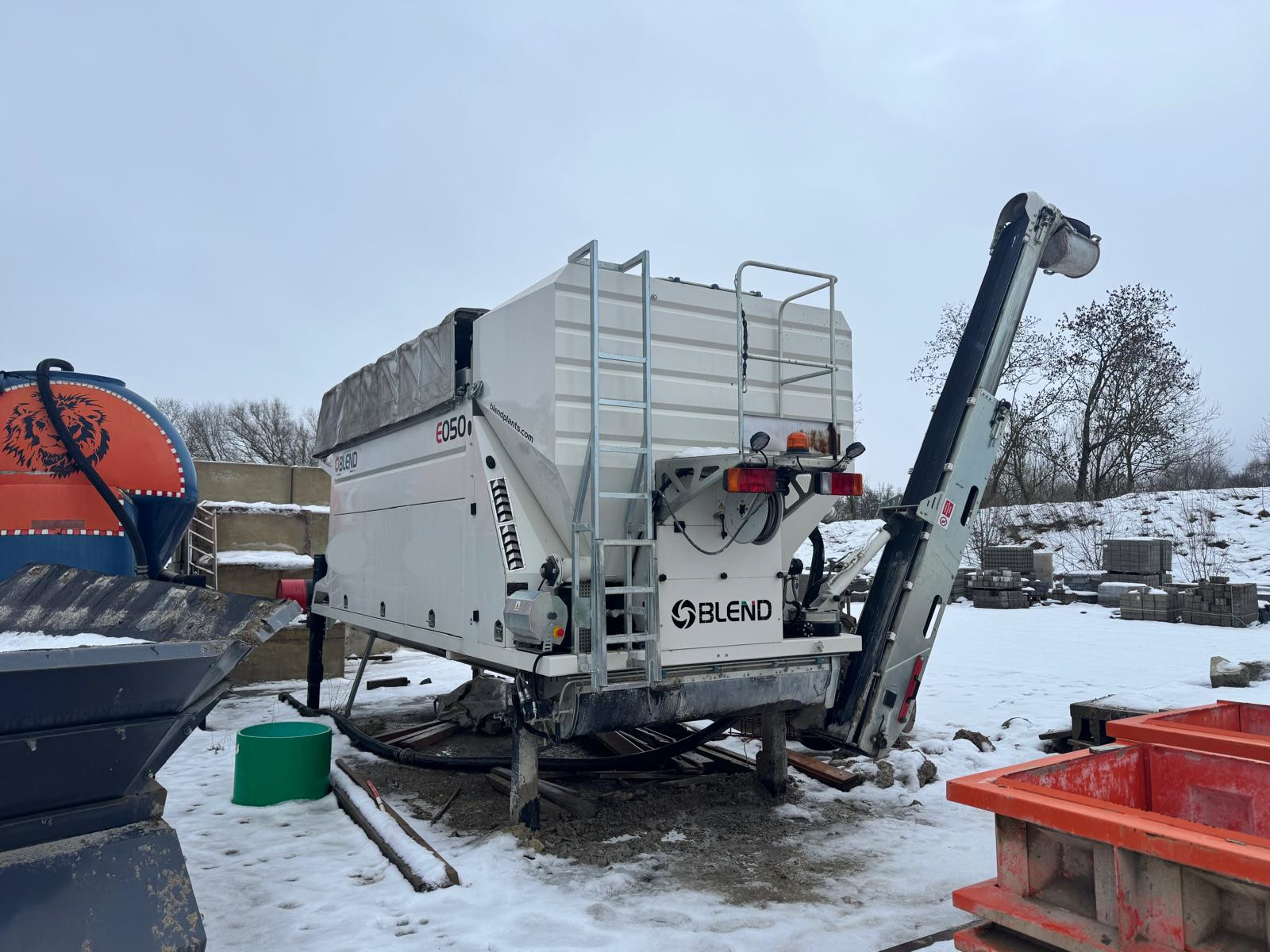 BLENDPLANTS mobile Betonmischanlage E050 