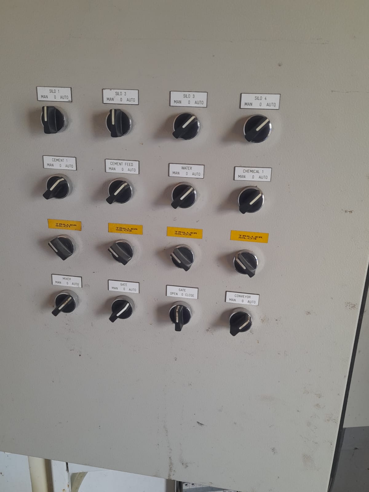gebraucht FiboIntercon mobileBetonmischanlage F2200